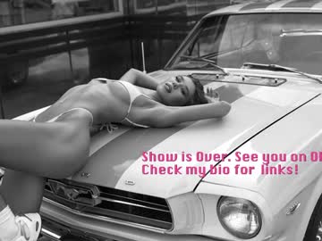 webcam girl heyhorny_cb live cam image #11647162