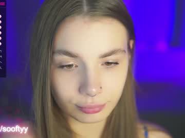 webcam girl hoolybunny live cam image #4340010