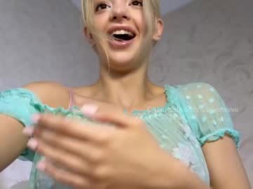 webcam girl lesi_moonie live cam image #10079815