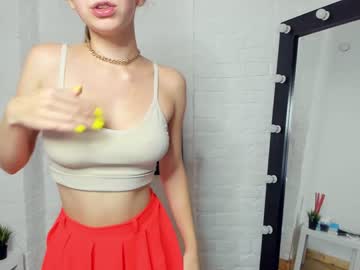 webcam girl baby_girl_malina live cam image #109150