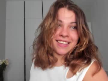 webcam girl hot_chill__ live cam image #11860876