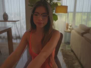 webcam girl emma_lu1 live cam image #12783444