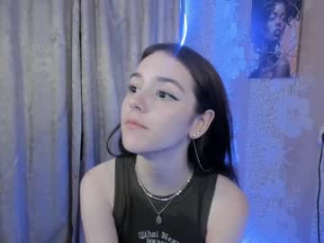 webcam girl nanamamochka live cam image #9675221