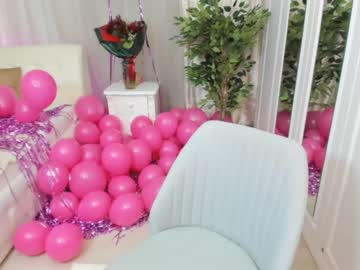 webcam girl squirtbetty live cam image #2491039