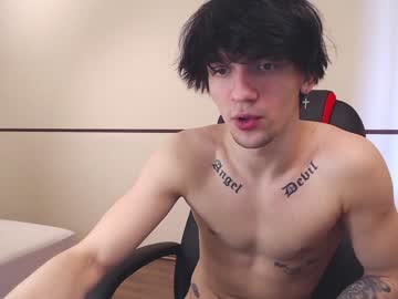 webcam man teddy_mode live cam image #1319280