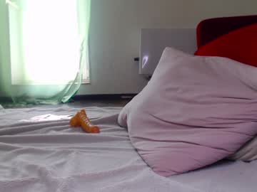 webcam girl elisa_bright live cam image #9706764