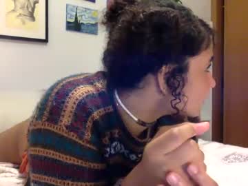 webcam girl arletnoa live cam image #7737890
