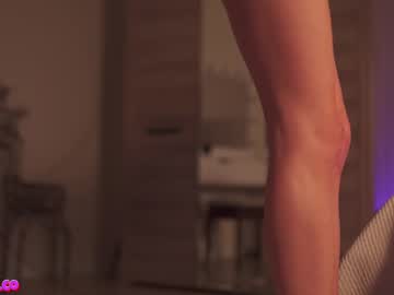 webcam girl angels_kiss live cam image #11877450