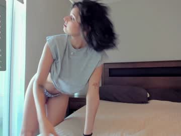 webcam girl yourfreakygirl live cam image #8484809
