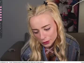 webcam girl daddyissuessab live cam image #9808219