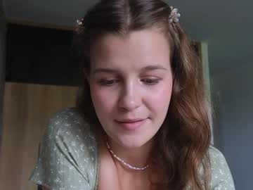 webcam girl eli_sun live cam image #12241938