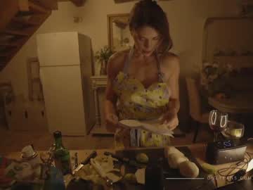 webcam girl lucieoude_ live cam image #3583514