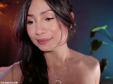 webcam girl alejastorm live cam image #1221225
