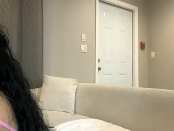 webcam girl dreamy_gabriella01 live cam image #10770551
