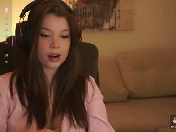 webcam girl bitter_moon live cam image #12166417