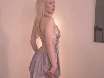 webcam girl my_stella live cam image #12920066