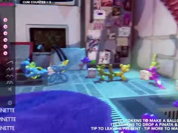 webcam girl skyeanette live cam image #3443018
