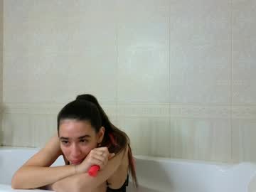 webcam girl mariemelons live cam image #10787445