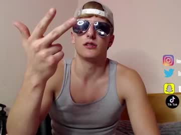 webcam man luckyloganx live cam image #4371941