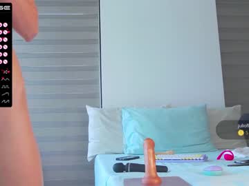 webcam girl belle_adrienne live cam image #4225965