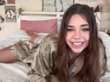 webcam girl irisbb2003 live cam image #10273899