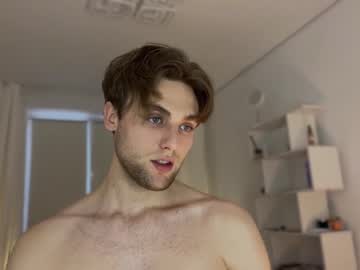 webcam man devilnut1 live cam image #4927606