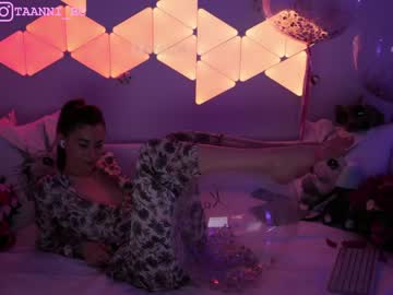webcam girl taanni_bc live cam image #5391882