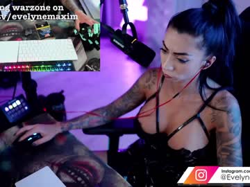 webcam girl evelyne92 live cam image #3773925