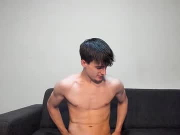 webcam man skinnyguywithbigd live cam image #9754436