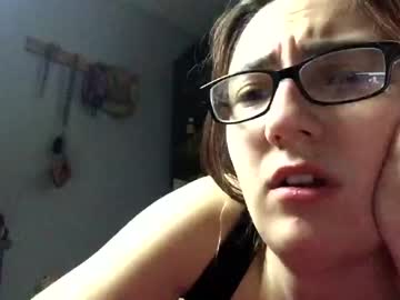 webcam girl daddysdirtyslut97 live cam image #736027