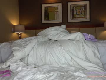 webcam girl miacalvin69 live cam image #3689005