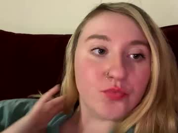 webcam girl vanillapuddingpie live cam image #10690714