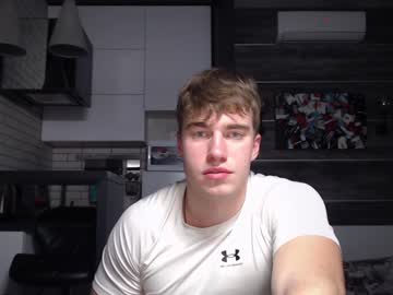 webcam man megamaxxxl live cam image #11158871