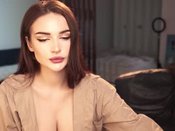 webcam girl tiffany__keyss live cam image #2706354