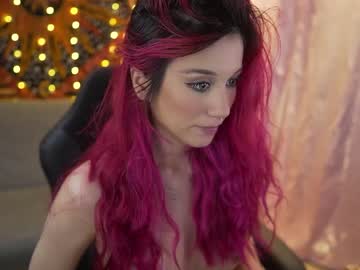 webcam girl greeny_mat live cam image #6302522