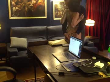webcam girl two_trunkx live cam image #1111603