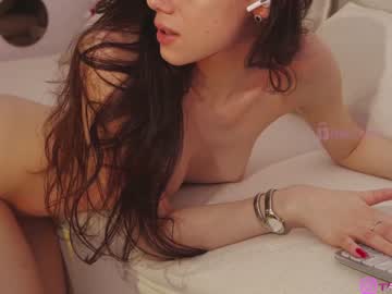 webcam girl taanni_bc live cam image #8335003