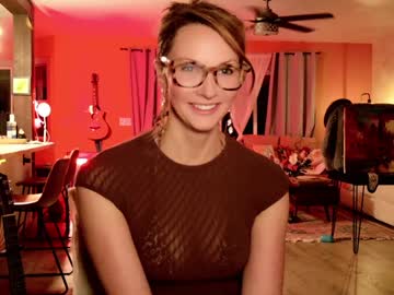 webcam girl kaileeshy live cam image #10872442
