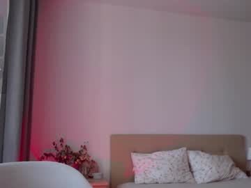 webcam girl lumoore live cam image #10211624