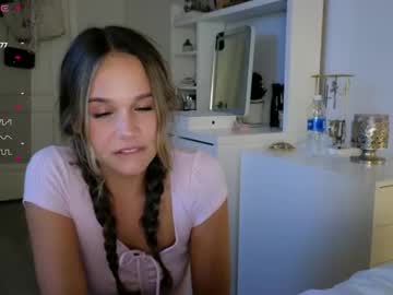 webcam girl sirenaxsky live cam image #9946265