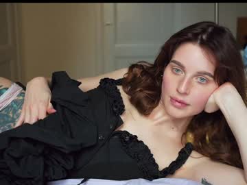 webcam girl ellaa91 live cam image #12088183
