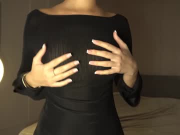 webcam girl emilybatee live cam image #9587520