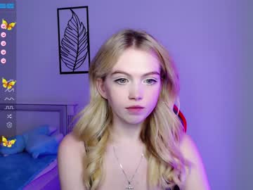 webcam girl small_blondee live cam image #5082340