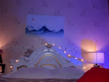webcam girl riskyproject live cam image #5636029