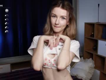 webcam girl whisperprincess live cam image #12970614