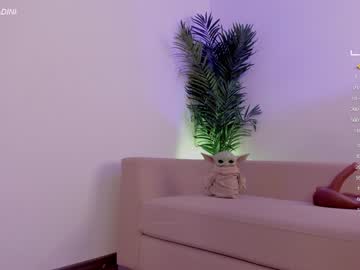 webcam girl gigi_ulala live cam image #6287708
