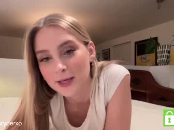 webcam girl bellaryderr live cam image #4951832