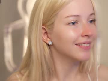 webcam girl my_stella live cam image #10339852