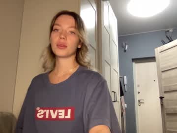 webcam girl angel_from_sky live cam image #4441725