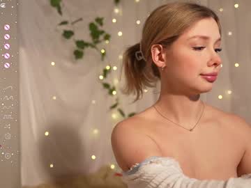 webcam girl april_blush live cam image #11379546